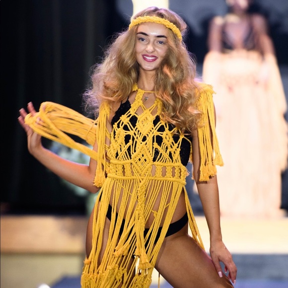 Handmade Macrame Crochet Dress - Picture 3 of 17